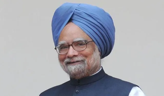 ପ୍ରଧାନମନ୍ତ୍ରୀଙ୍କ ପୁସ୍ତକଦାନ ! ପୂର୍ବତନ ପ୍ରଧାନମନ୍ତ୍ରୀ ମନମୋହନ ସିଂହ ୩,୫୦୦ ଖଣ୍ଡ ବହି ଦାନ କଲେ ।