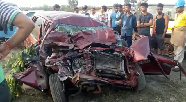 ଏମିତି ବି ଆସେ ମୃତ୍ୟୁ ! ଢେଙ୍କାନାଳ ନିମବାହାଳିରେ କାର-ଟ୍ରକ ମୁହାଁମୁହିଁ ଧକ୍କା, ବାପା, ମାଆ ଓ ପୁଅ ମୃତ