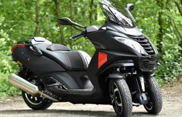 ଭାରତରେ ପ୍ରଥମ ଥର ପାଇଁ ଲଂଚ ହେବାକୁ ଯାଉଛି ୩ ଚକିଆ ସ୍କୁଟର : ଜାଣନ୍ତୁ ଏହାର ଦାମ ଓ ଫିଚର୍ସ