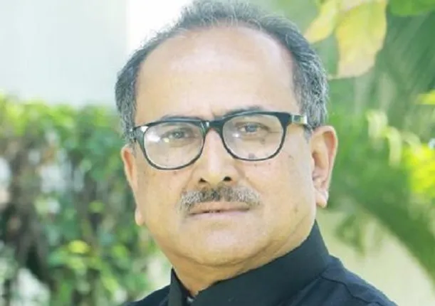 କାଠୁଆ ଗଣଦୁଷ୍କର୍ମ ପରେ ଜାମ୍ମୁ-କାଶ୍ମୀର ରାଜନୀତିରେ ବଡ ଓଲଟପାଲଟ : ଉପମୁଖ୍ୟମନ୍ତ୍ରୀ ପଦରୁ ନିର୍ମଳ ସିଂହଙ୍କ ଇସ୍ତଫା, ଆଜି ମନ୍ତ୍ରୀମଣ୍ଡଳରେ ବଡ ଅଦଳବଦଳ