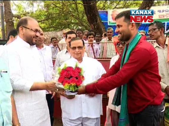 ଆଜି ଦିଲ୍ଲୀରୁ ଫେରିବେ ନୂଆ ପିସିସି ସଭାପତି ଓ ଟିମ୍ ! ବିମାନ ବନ୍ଦରରୁ ବିରାଟ ଶୋଭାଯାତ୍ରାରେ ପାଛୋଟି ନେବାକୁ ରାଜ୍ୟ କଂଗ୍ରେସର ସଜବାଜ