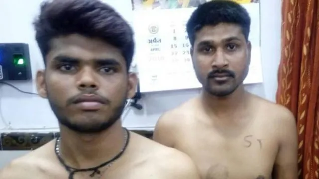 ଆରକ୍ଷୀ ପରୀକ୍ଷଣ ପ୍ରକ୍ରିୟା ଚାଲିଥିବା ବେଳେ ଅନୁସୂଚିତ ଜାତି ଏବଂ ଜନଜାତି ପ୍ରତିଯୋଗୀଙ୍କ ଛାତିରେ ଲେଖାହେଲା ଏସସି/ଏସଟି !