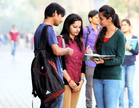 ୫ ଲକ୍ଷ ଯୁବକ ଓ ଯୁବତୀଙ୍କୁ ମୋଦି ସରକାର ଦେବେ ଇଣ୍ଟର୍ନସିପର ସୁଯୋଗ ! ଜୁଲାଇ ମାସରୁ ଛାତ୍ରଛାତ୍ରୀ ଉଠାଇପାରିବେ ଏହାର ସୁଯୋଗ