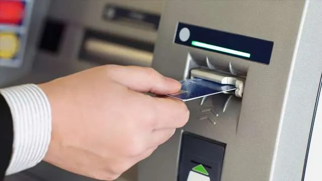 ବ୍ୟବହାର କରୁଥିବା ଏଟିଏମ ବିଷୟରେ କେତେ ଜାଣିଛନ୍ତି ଆପଣ ? ପଢ଼ନ୍ତୁ ପୁରା ଖବର