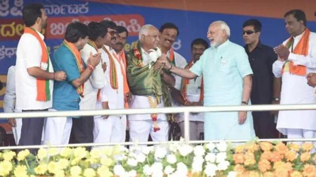 ବିଜେପିର ପ୍ରତିଶ୍ରୁତି , ମହିଳାଙ୍କୁ ଶସ୍ତାରେ ଋଣ, ସ୍ମାର୍ଟଫୋନ ଓ ମଙ୍ଗଳସୂତ୍ର  । କର୍ଣ୍ଣାଟକ ଜିତିବାକୁ ଘୋଷଣାପତ୍ର