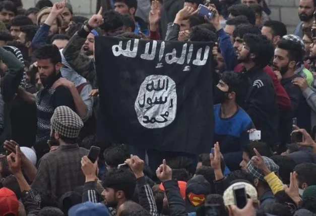 ଆତଙ୍କୀ ଟାର୍ଗେଟରେ ଭାରତ ! ଲମ୍ବୁଛି ଆଇଏସଆଇଏସ ସଂଗଠନର ଚେର, ବଡ଼ ଧରଣ ଆକ୍ରମଣ ସମ୍ଭାବନା