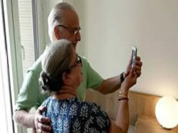 କେନ୍ଦ୍ର ସରକାରଙ୍କ କଡା ନିର୍ଦ୍ଦେଶ: ପେନସନ ଫର୍ମରେ ଏଭଳି ଫଟୋ ରହିଥିଲେ ମିଳିବ ନାହିଁ ଟଙ୍କା ,ଜାଣନ୍ତୁ କଣ ରହିଛି ନୂଆ ଗାଇଡଲାଇନ୍ସ