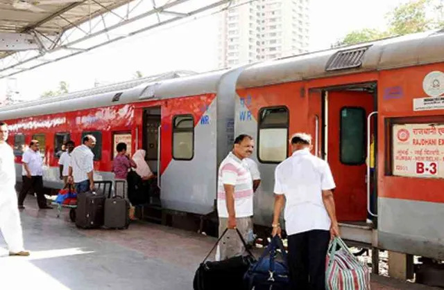 ସାଧାରଣ ଜନତାଙ୍କୁ ରେଳବାଇର ଉପହାର : ଜୁଲାଇରୁ ବଦଳିଯିବ ଏହି ବ୍ୟବସ୍ଥା, ମିଳିବ ବିମାନ ଭଳି ଅନୁଭବ ଏବଂ ଆହୁରି ଅନେକ ସୁବିଧା