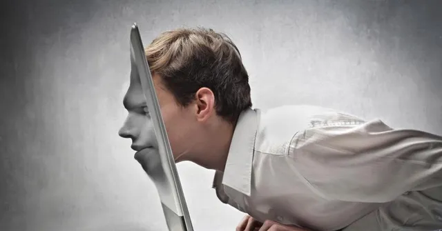 ଆପଣଙ୍କ ପିଲାମାନେ ମଧ୍ୟ ଅଧିକ ସମୟ ଧରି ସ୍କ୍ରିନକୁ ଦେଖୁଛନ୍ତି କି ? ହୁସିଆର ଏହି ରୋଗରେ ପଡିପାରନ୍ତି ।