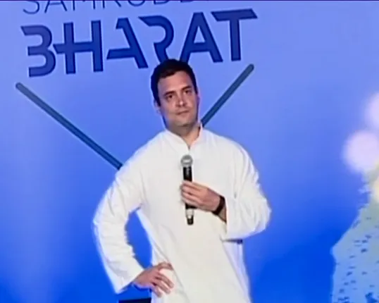 ୨୦୧୯ରେ ଆସିବ କି ରାହୁଲଙ୍କ ରାଜ ? କର୍ଣ୍ଣାଟକ ନିର୍ବାଚନ ପୂର୍ବରୁ କଂଗ୍ରେସ ସଭାପତିଙ୍କ ବଡ ବୟାନ । କହିଲେ, ୨୦୧୯ ନିର୍ବାଚନରେ କଂଗ୍ରେସ ସବୁଠାରୁ ବଡ ଦଳ ଭାବେ ଉଭାହେଲେ ସେ ହେବେ ପ୍ରଧାନମନ୍ତ୍ରୀ