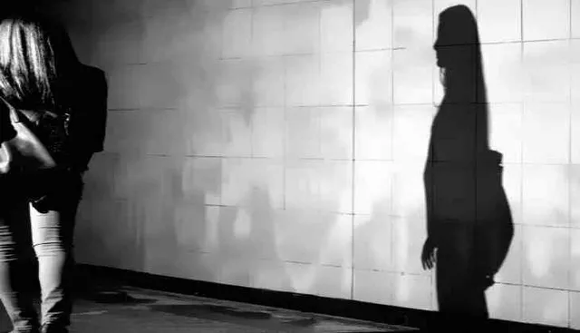 ମୃତ୍ୟୁର କିଛି ଦିନ ପରେ ଘରକୁ ଫେରିଲେ ମହିଳା ! ପରିବାର ଲୋକେ କରିସାରିଥିଲେ ଅନ୍ତିମ ସଂସ୍କାର ।