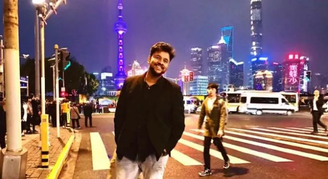 ଦ୍ୱାଦଶ ଫେଲ୍ ଯୁବକ ଗୁଗଲକୁ ପଚାରୁଥିଲେ କ’ଣ କରିବେ ବୋଲି, ହେଲେ ଏବେ ସେ କୋଟିପତି ବ୍ୟବସାୟୀ । ଜାଣନ୍ତୁ କେମିତି