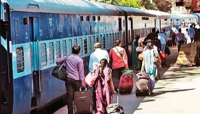 ଯାତ୍ରୀଙ୍କୁ ନ ଜଣାଇ ଟିକେଟ ରଦ୍ଦ କଲା ଆଇଆରସିଟିସି, ୪୫ ହଜାର ଟଙ୍କା ଜରିମାନା ଦେବାକୁ ନିର୍ଦ୍ଦେଶ ଦେଲା କନଜ୍ୟୁମର ଫୋରମ 