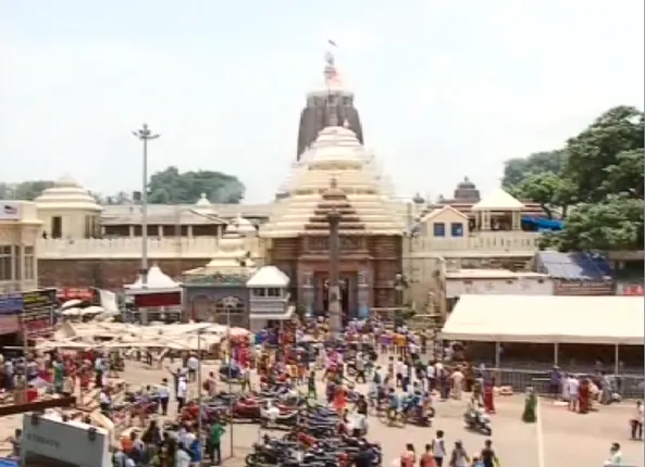 ଆଜି ବସିବ ଛତିଶାନିଯୋଗ ବୈଠକ ! ଦାନ ନେବା ପ୍ରସଙ୍ଗରେ ସୁପ୍ରିମକୋର୍ଟଙ୍କ ନିର୍ଦ୍ଦେଶ ଉପରେ ହେବ ଆଲୋଚନା