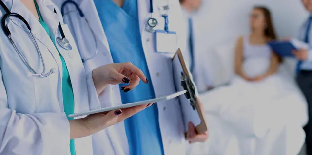 ସରକାରଙ୍କ ବଡ ନିଷ୍ପତି : ଏଣିକି ବିନା ଟଙ୍କାରେ ଏଟିଏମ କାର୍ଡ ଜରିଆରେ ହେବ ରୋଗୀମାନଙ୍କ ଚିକିତ୍ସା, ଜାଣନ୍ତୁ କିପରି