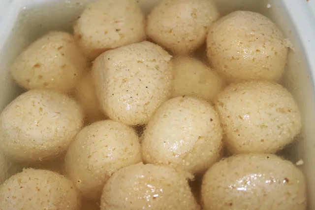 ରସଗୋଲା କାହାର ପ୍ରସଙ୍ଗ ! ଜି.ଆଇ ମୁଖ୍ୟଙ୍କ ସୂଚନା, ୩ ମାସ ଭିତରେ ରସଗୋଲା ବିବାଦରେ ପଡିବ ପୂର୍ଣ୍ଣଛେଦ ।