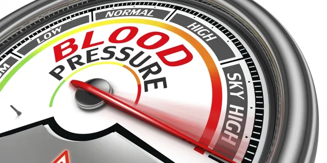 ନିମ୍ନ ଏବଂ ଉଚ୍ଚ ରକ୍ତଚାପ ଉଭୟ ଶରୀର ପ୍ରତି କ୍ଷତିକାରକ ! କରନ୍ତୁ ଏହାର ଘରୋଇ ଉପାୟରେ ପ୍ରତିକାର । 