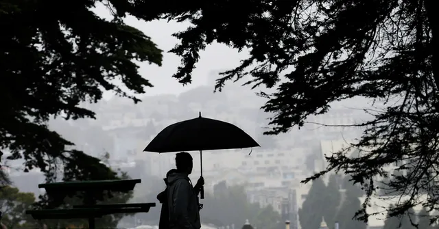 ୬ ଜିଲ୍ଲାକୁ ବର୍ଷା ଓ ଘଡ଼ଘଡି ବିପଦ । ଜାଣନ୍ତୁ କେଉଁ କେଉଁ ଜିଲ୍ଲାକୁ ନେଇ ସତର୍କ କଲା ପାଣିପାଗ ବିଭାଗ