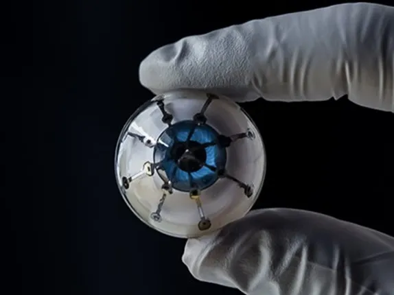 ବୈଜ୍ଞାନିକମାନେ ଉଦ୍ଭାବନ କଲେ କୃତ୍ରିମ ଆଖି ! ଏଣିକି ଦୃଷ୍ଟି ଶକ୍ତି ହରାଇ ବସିଥିବା ଲୋକ ବି ଦେଖିପାରିବେ ସାରା ଦୁନିଆ ।