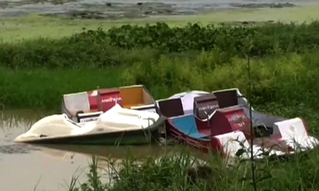 କମୁଛି ଅଂଶୁପା ହ୍ରଦ! ଦିନେ ଯେଉଁ ହ୍ରଦରେ କାତ ପାଉନଥିଲା ଏବେ ସେଠାରେ ନୌକା ମଧ୍ୟ ଚାଲିବା କଷ୍ଟକର