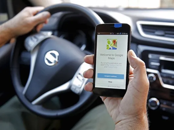 ଗୁଗୁଲ ଆପରେ ଯୋଡିହେଲା ନୂଆ ଫିଚର୍ସ ! ପବ୍ଲିକ୍ ଟ୍ରାନ୍ସପୋର୍ଟ ସହ ମିଳିବ ଏହି ସବୁ ସୂଚନା ।