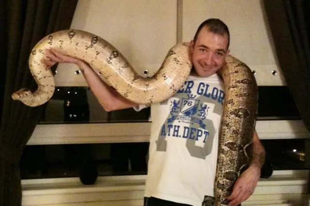 କ’ଣ ମଣିଷ ଏମିତି କରିପାରେ? ୫ ବର୍ଷ ଧରି ମହିଳାଙ୍କୁ ବିଷଧର ସାପର ଭୟ ଦେଖାଇ ଦୁଷ୍କର୍ମ କରି ଆସୁଥିଲା ଅଭିଯୁକ୍ତ  ।