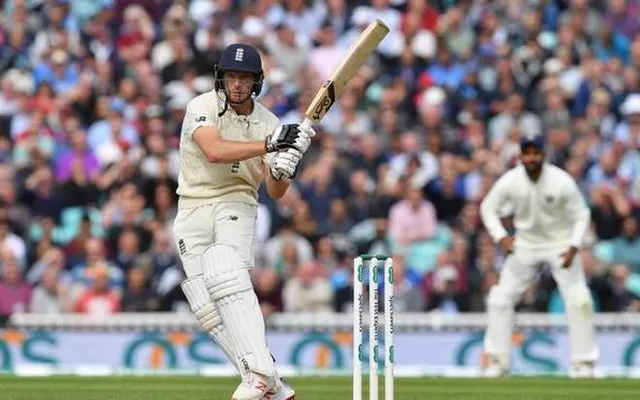 ୫ମ ଟେଷ୍ଟରେ ଭାରତର ଲଢେଇ ସତ୍ୱେ ଦୃଢ ସ୍ଥିତିରେ ଇଂଲଣ୍ଡ : ଆଲିଷ୍ଟର କୁକଙ୍କ ଚମତ୍କାର ବ୍ୟାଟିଂ, ଘରୋଇ ଦଳ ୧୫୪ ରନରେ ଆଗୁଆ