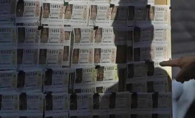 ୨୦୦ ଟଙ୍କା ଉଧାର କରି ଲଟେରି କିଣିଥିଲେ ଦିନ ମଜୁରିଆ : ଖୋଲିଗଲା ଭାଗ୍ୟ, ରାତାରାତି ପାଲଟିଗଲେ କୋଟିପତି