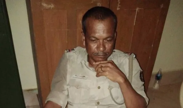 ୨ ହଜାର ଟଙ୍କା ଲାଞ୍ଚନେଉଥିବା ବେଳେ ଭିଜିଲାନ୍ସ ହାତରେ ଧରାପଡିଲେ କେନ୍ଦୁଝର ସଦର ଏଏସଆଇ ଗୈାତମ ଦାସ