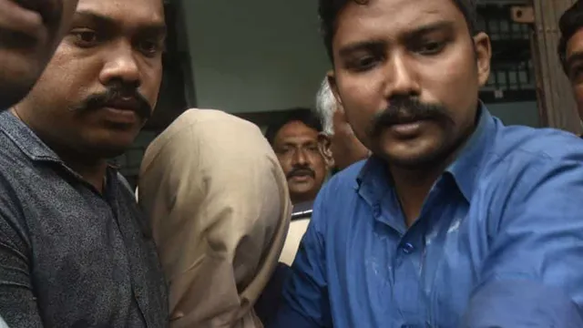 ଇଏମଆଇ ନଦେଇ ପାରିବାରୁ ଏଚଡ଼ିଏଫସି ବ୍ୟାଙ୍କ୍ ଅଧିକାରୀଙ୍କୁ ହତ୍ୟା କଲା ଯୁବକ : ଅଭିଯୁକ୍ତ କହିଲା, ଲୁଟ ସମୟରେ ବିରୋଧ କରିବାରୁ ହତ୍ୟା କଲି