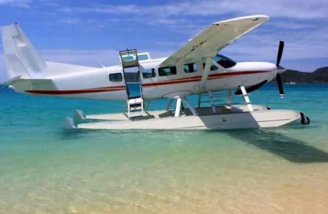 ଚିଲିକାରେ ପ୍ରଥମଥର ପାଇଁ ଓହ୍ଲାଇଲା ସି-ପ୍ଲେନ ! ଗ୍ରାମବାସୀ ଭୟଭୀତ, ସେପଟେ ପ୍ରଶାସନ ପାଖରେ ଘଟଣାର ନାହିଁ ସୂଚନା