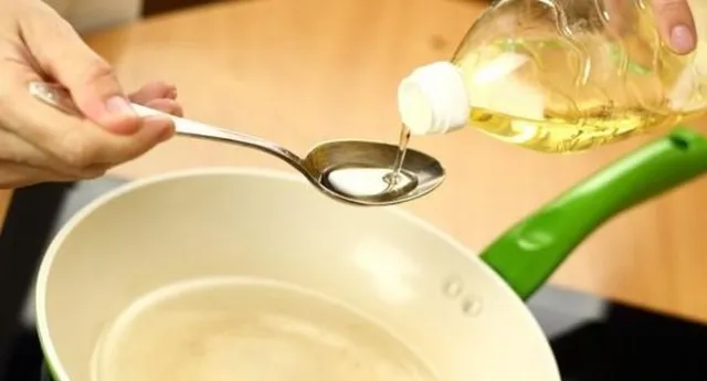 ଶରୀର ପ୍ରତି ସ୍ୱାସ୍ଥ୍ୟବର୍ଦ୍ଧକ ଏହି ତେଲ ! ଖାଦ୍ୟରେ କରନ୍ତୁ ସାମିଲ ।