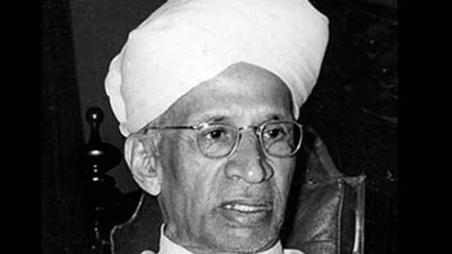 ପୂର୍ବତନ ରାଷ୍ଟ୍ରପତି ଡ. ସର୍ବପଲ୍ଲୀ ରାଧାକ୍ରିଷ୍ଣ : ଯାହାଙ୍କ ଜନ୍ମଦିନକୁ ସ୍ମୃତିରେ ରଖିବା ପାଇଁ ଭାରତରେ ପାଳନ କରାଯାଏ ଗୁରୁଦିବସ