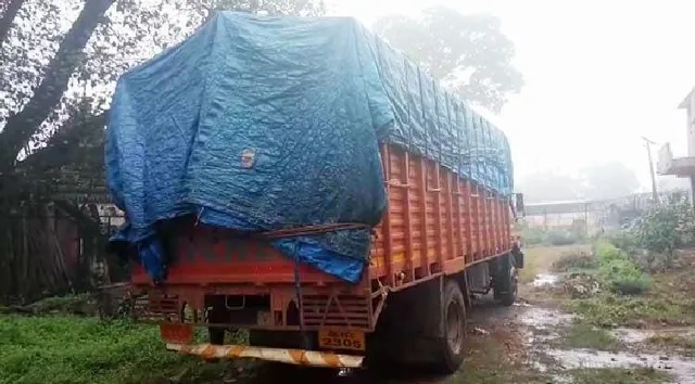 ପୁଣି ଗଞ୍ଜେଇ ଚୋରାଚାଲାଣ । କୋରାପୁଟ ମାଛକୁଣ୍ଡରେ ଦେଢକୋଟି ଟଙ୍କା ମୂଲ୍ୟର ଗଞ୍ଜେଇ ଜବତ କଲା ପୋଲିସ