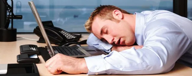 ଦ୍ୱିପ୍ରହର ସମୟରେ ନିଘୋଟ ନିଦରେ ଶୋଉଛନ୍ତି କି ? ହୁସିଆର, ଶରୀର ପାଇଁ ଆଣିପାରେ ବିଭିନ୍ନ ସଂକଟ ।