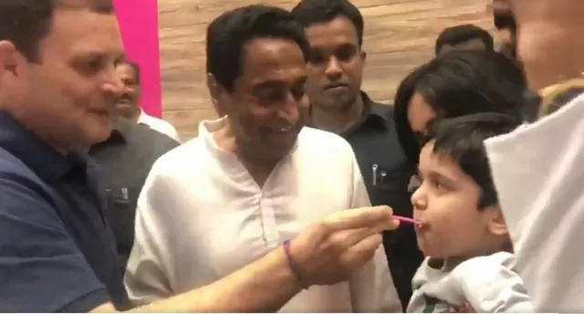 କୁନି ପୁଅକୁ ଆଇସକ୍ରିମ୍ ଖୁଆଇ ଚର୍ଚ୍ଚାରେ ରାହୁଲ ଗାନ୍ଧି ! ସୋସିଆଲ ମିଡିଆରେ ଭାଇରାଲ ହେଲା ଭିଡିଓ ।