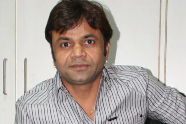 ବନ୍ଧା ହେଲେ ହାସ୍ୟ ଅଭିନେତା ରାଜପାଲ ଯାଦବ । ୩ ମାସ କାଳ ଜେଲରେ ସଜା କାଟିବାକୁ କୋର୍ଟର ନିର୍ଦ୍ଦେଶ