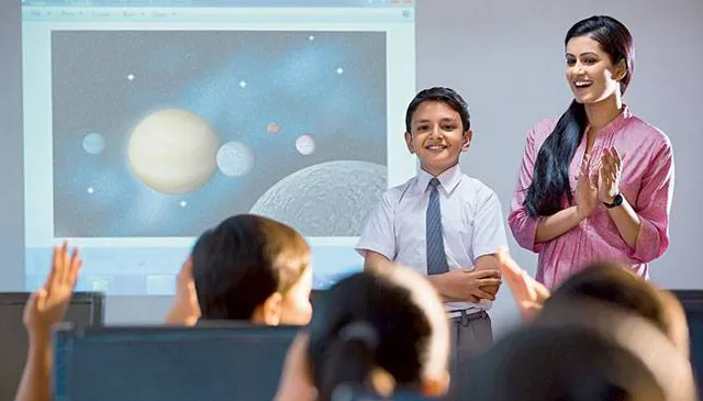 ପିଲାଙ୍କୁ ପଢାଇବାର ସଉକ ରଖୁଛନ୍ତି କି ? ତେବେ ଶିକ୍ଷକତା କରିବା ପାଇଁ ଆସିଯାଇଛି ବଡ ସୁଯୋଗ ! ୭୭୨୯ ସଂଖ୍ୟାରେ ଅଛି ପଦବୀ,ଏଭଳି କରନ୍ତୁ ଆବେଦନ