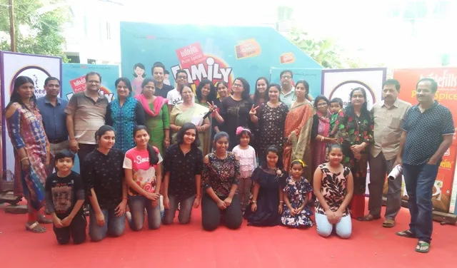 ରେଡିଓ ଚକଲେଟରେ ଆରମ୍ଭ ହୋଇଛି ମନୋରଂଜନ ପାଇଁ ଉଦ୍ଦିଷ୍ଟ ଏକ ନୂଆ କାର୍ଯ୍ୟକ୍ରମ : ଲୋକପ୍ରିୟ ହେଉଛି ‘ଫ୍ୟାମିଲି ନମ୍ବର ୱାନ୍’