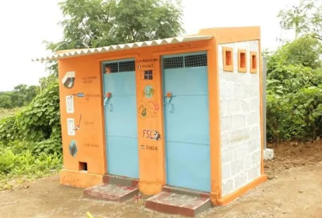 ହିତାଧିକାରୀଙ୍କ ନାଁରେ ଉଠିସାରିଛି ଟଙ୍କା, ହେଲେ ଆଜିଯାଏଁ ନିର୍ମାଣ ହୋଇନି ପାଇଖାନା