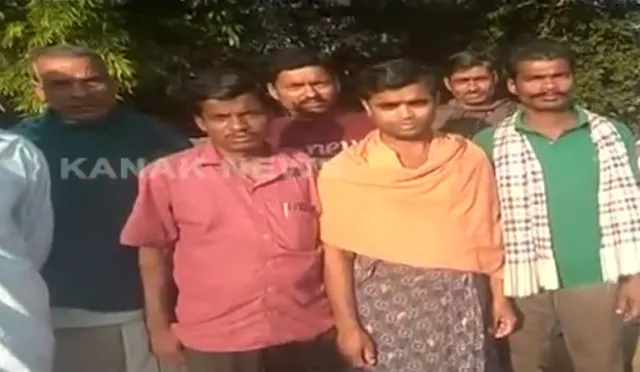 ହାଡଭଙ୍ଗା ଶୀତରେ ମଣ୍ଡିରେ ପାହିଲା ରାତି : ଓଡଗାଁ ବ୍ଲକ ଧାନଶିଶା ଗାଁରେ ମିଲରଙ୍କ ମନମାନି ଯୋଗୁଁ ଧାନ ଜଗି ଶୋଇଲେ ଚାଷୀ