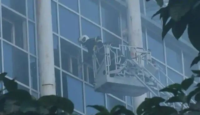 ମୁମ୍ବାଇର ଅନେ୍ଧରୀ ସ୍ଥିତ ଇଏସଆଇସି ହସ୍ପିଟାଲରେ ଭୟାବୟ ଅଗ୍ନିକାଣ୍ଡ ! ୨ ମାସର ଶିଶୁ ସମତେ ୬ ମୃତ, ୧୫୦ ଜଣ ଉଦ୍ଧାର