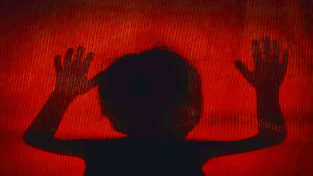 ନୃଶଂସତାର ସୀମାପାର ! ୭ ବର୍ଷୀୟ ବାଳକକୁ ବିଲରେ ୧୦୦ ଟୁକୁଡା କରି ମାଟିରେ ମିଶାଇଲା ହତ୍ୟାକାରୀ ।