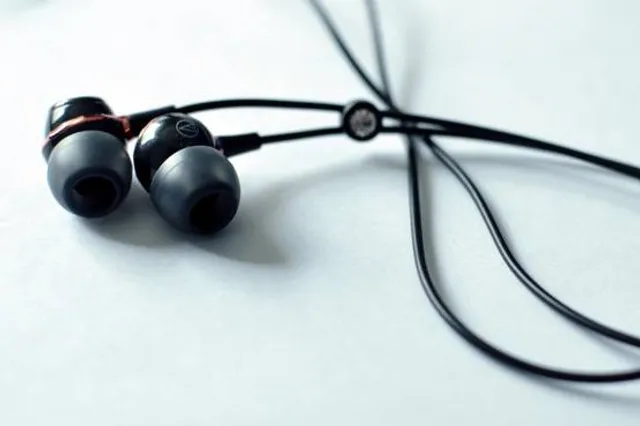 ଇୟରଫୋନ୍ ଲଗାଇ ଶୋଇଥିଲା ୧୬ ବର୍ଷିୟ ବାଳକ, ଅକାଳରେ ଚାଲିଗଲା ଜୀବନ