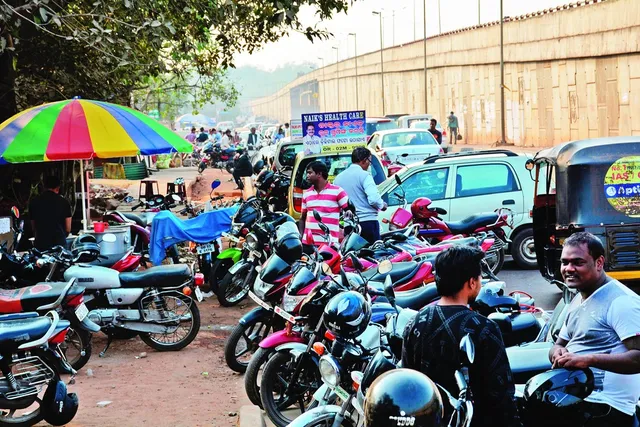 ରାଜଧାନୀରେ ବର୍ଷକୁ ବର୍ଷ ବଢ଼ିଚାଲିଛି ଗାଡ଼ି ପଞ୍ଜୀକରଣ ସଂଖ୍ୟା ! ଲୋକଙ୍କ ସୁବିଧା ପାଇଁ ଭୁବନେଶ୍ବରରେ ଖୋଲିବ ଆଉ ଏକ ଆରଟିଓ