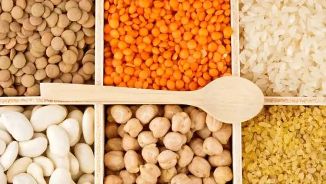 ୯ ଟଙ୍କାରେ ଡାଲି, ୧୮ ଟଙ୍କାରେ ସୁଜି । ଏଠି ଶସ୍ତାରେ ମିଳୁଛି ଘରୋଇ ସାମଗ୍ରୀ