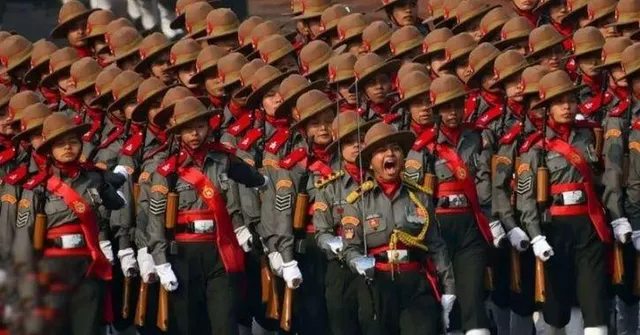 ସାଧାରଣତନ୍ତ୍ର ଦିବସ ପରେଡ୍ ପ୍ରସ୍ତୁତି ପାଇଁ ଯବାନଙ୍କୁ କରିବାକୁ ପଡେ ୬୦୦ ଘଣ୍ଟାର ପରିଶ୍ରମ ! ଜାଣନ୍ତୁ ଆଜିର ଦିନରେ କ’ଣ ପ୍ରଥମଥର ହେଲା ଯାହା ପୂର୍ବରୁ କେବେ ହୋଇନାହିଁ ।