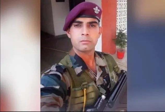 ଆଉ ଜଣେ ଯବାନ୍ ସହିଦ୍ ! ଜୀବନ-ମୃତ୍ୟୁ ସହ ୮ ଦିନର ସଂଘର୍ଷ ପରେ ଦେଶ ପାଇଁ ବଳିଦାନ ଦେଲେ ପାରା କମାଣ୍ଡୋ ସନ୍ଦିପ୍ କୁମାର ।