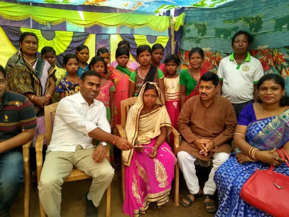 ନଗଡାର ନୂଆ ରେକର୍ଡ: ବାଲ୍ୟ ବିବାହ ଗଡରେ ପ୍ରଥମ ସାବାଳିକା ବିବାହ, ବିବାହ ବନ୍ଧନରେ ବାନ୍ଧି ହେଲେ ନଗଡା ସୁନ୍ଦରୀ