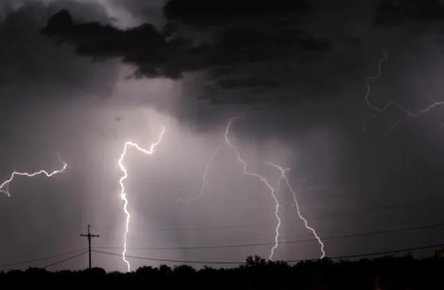 ବଜ୍ରପାତ ମୁକାବିଲାରେ ଓଡ଼ିଶାକୁ ସଫଳତା : ୪ ମାସ ଭିତରେ ୯ ଲକ୍ଷରୁ ଅଧିକ ବଜ୍ରପାତ